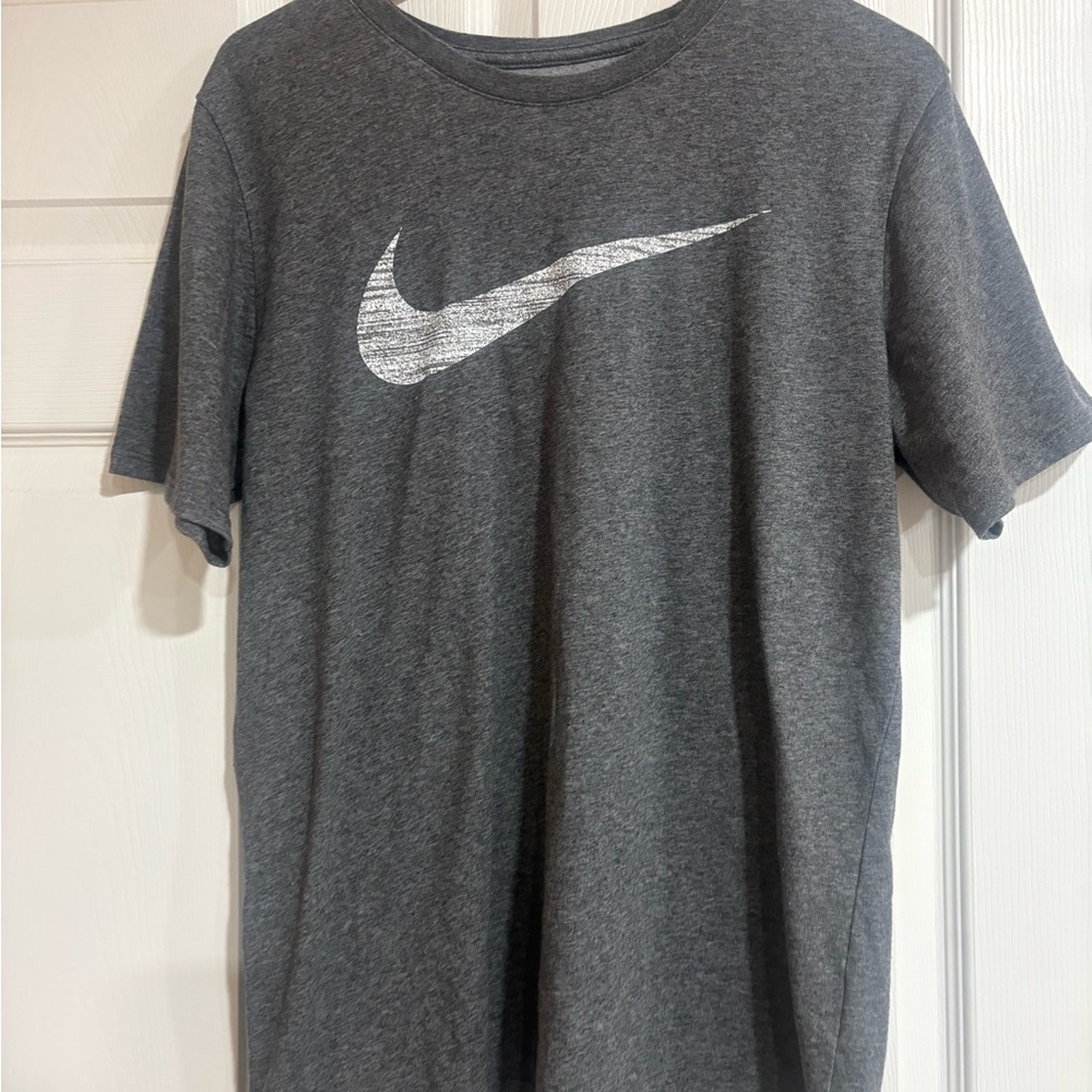 Nike Men's Charcoal Tee with Logo